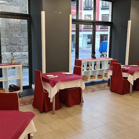 Hotel Roma Валадоид Екстериор снимка