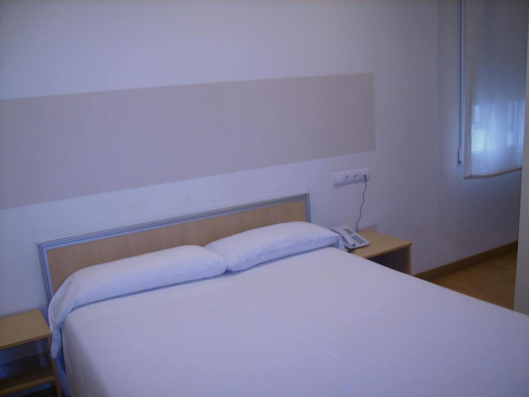Hotel Roma Валадоид Екстериор снимка