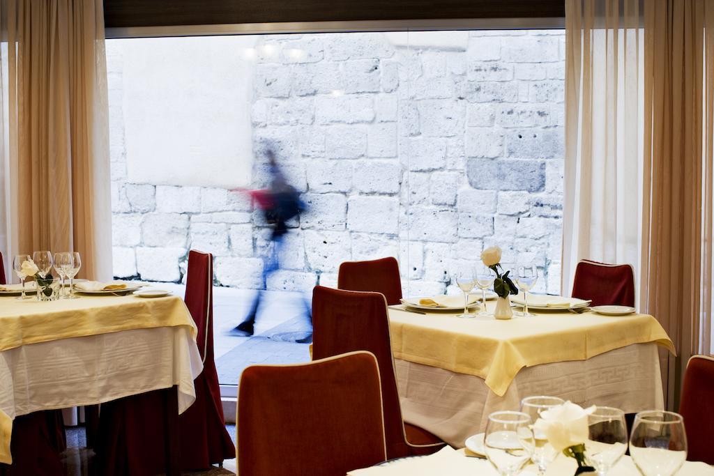 Hotel Roma Валадоид Екстериор снимка