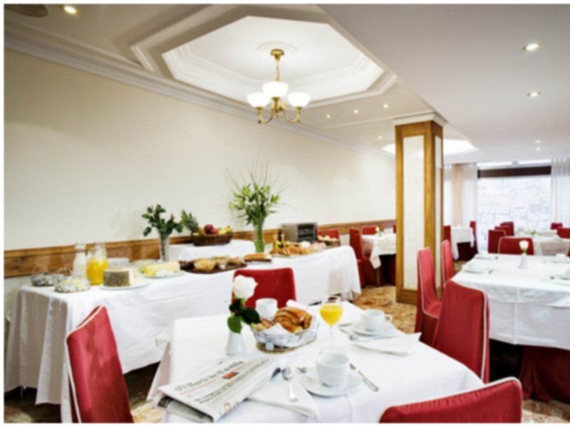 Hotel Roma Валадоид Екстериор снимка