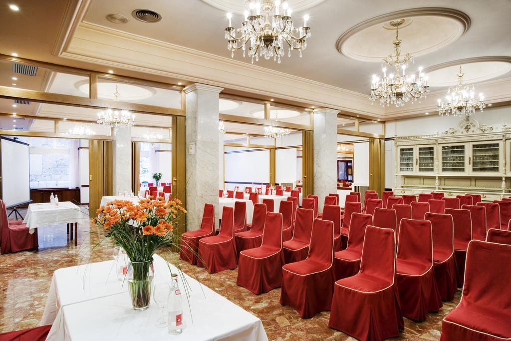 Hotel Roma Валадоид Екстериор снимка